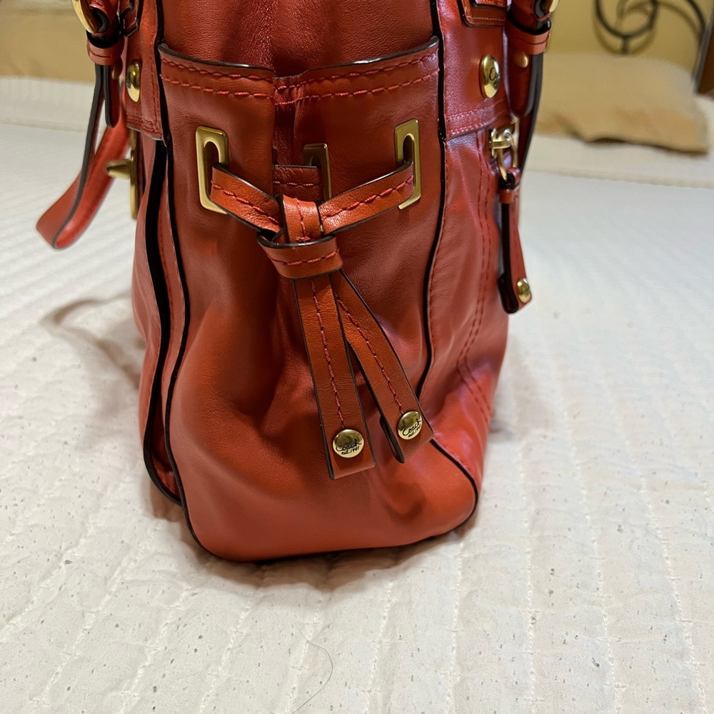 Coach Bag - Picture 4 of 10